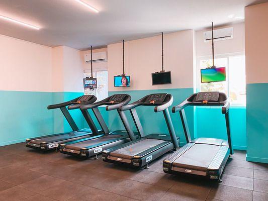 Gym & Fitness Center Rawamangun Jakarta Timur - FIT HUB