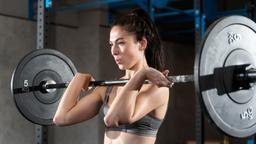 Tak Perlu Takut Badan Jadi Besar, Ini Cara Aman Latihan Beban untuk Wanita