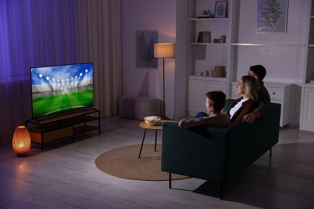 Marathon Nonton Piala Dunia? Jaga Kebugaran dengan Cara Ini 
