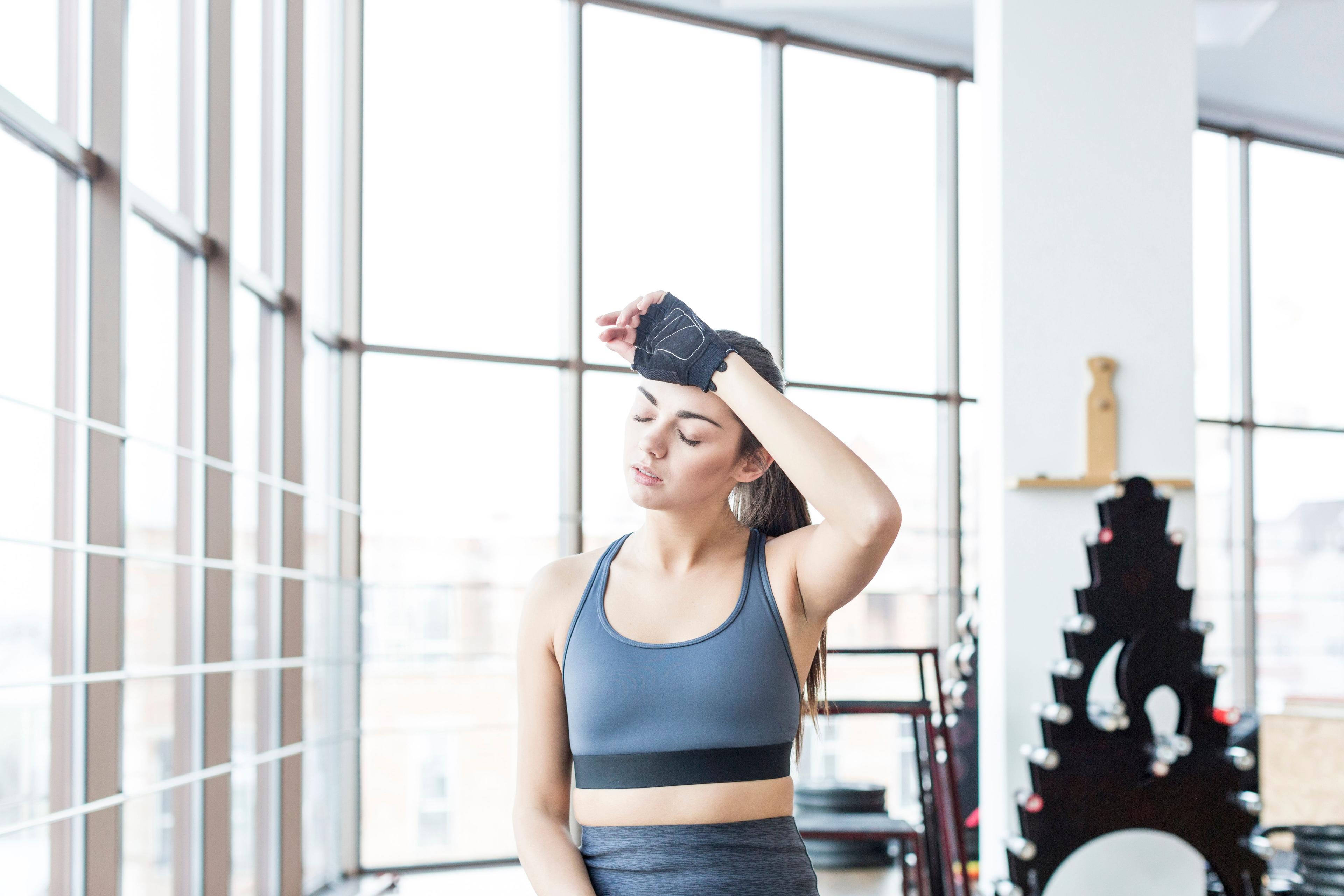 Kurang Tidur vs Kurang Latihan: Mana yang Lebih Menghambat Progress?